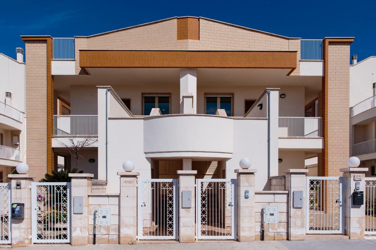 Вилла Complesso Casamica Парабита Экстерьер фото